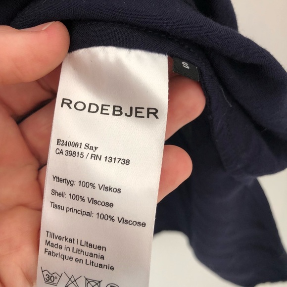 Rodebjer Blouse (in Navy) - Picture 2 of 3